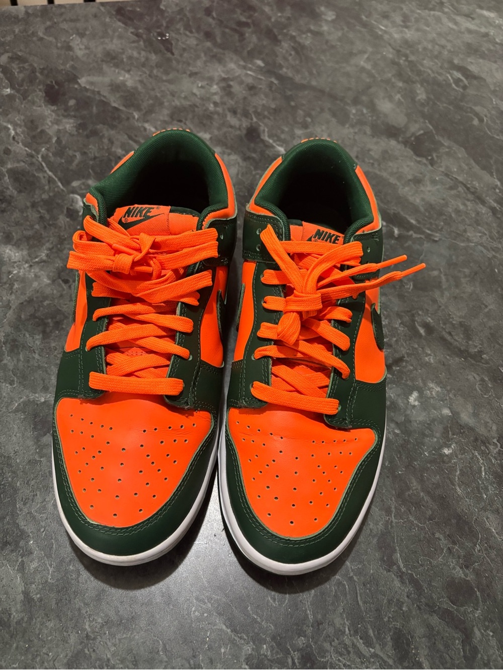Nike Dunk Low Retro
Miami Hurricanes